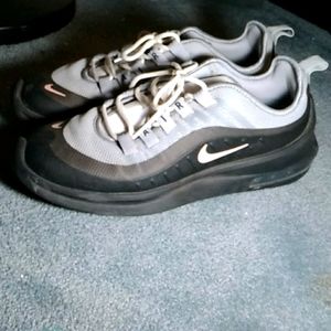 Womans Nike Air Max
